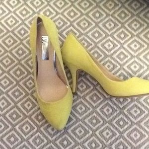 INC pumps size8